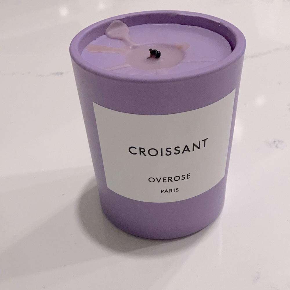 Croissant overose candle